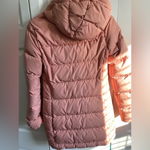 Womens North Face altered zipper - Picture 2 of 3